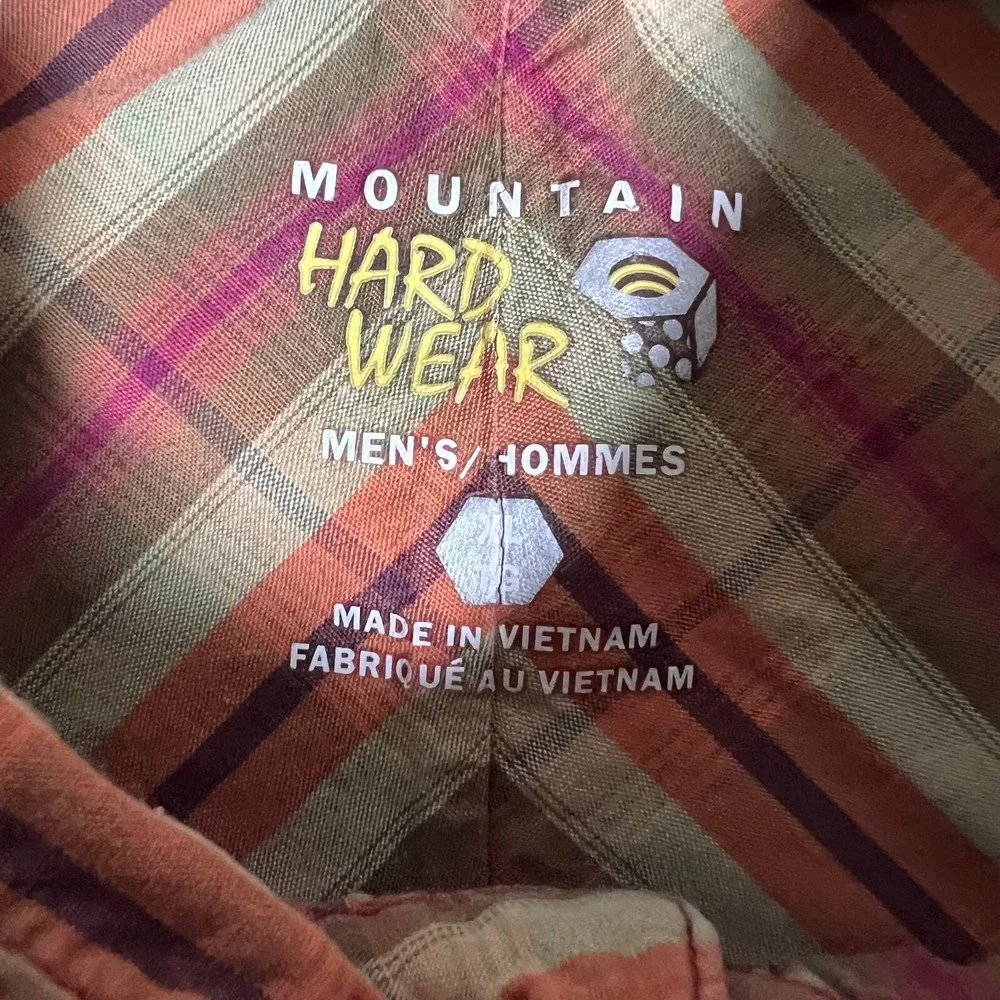Mountain Hardwear‎ Shirt Mens XL Brown Outdoor Button Up Pocket Casual Preppy
